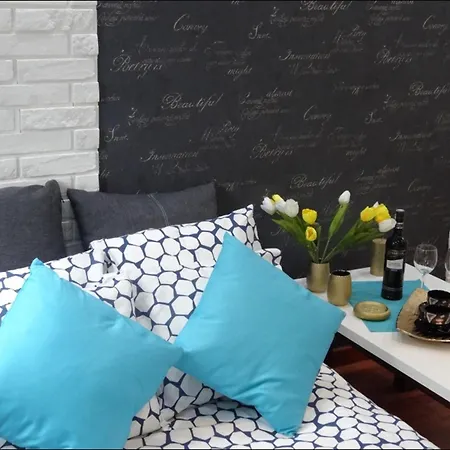 Old Town P&o Serviced