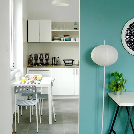 Old Town P&o Serviced